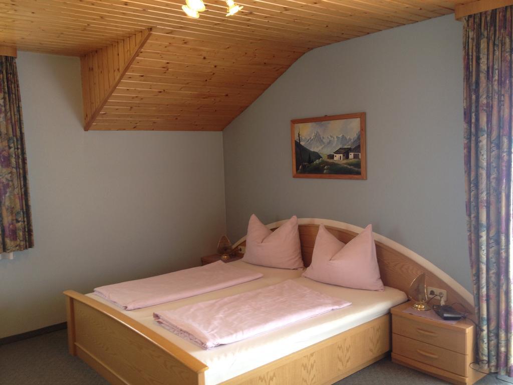 Pension Seerose Drobollach am Faakersee Bilik gambar