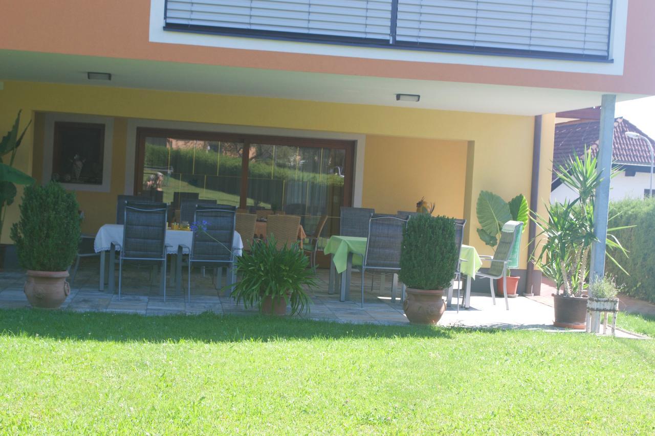 Pension Seerose Drobollach am Faakersee Luaran gambar
