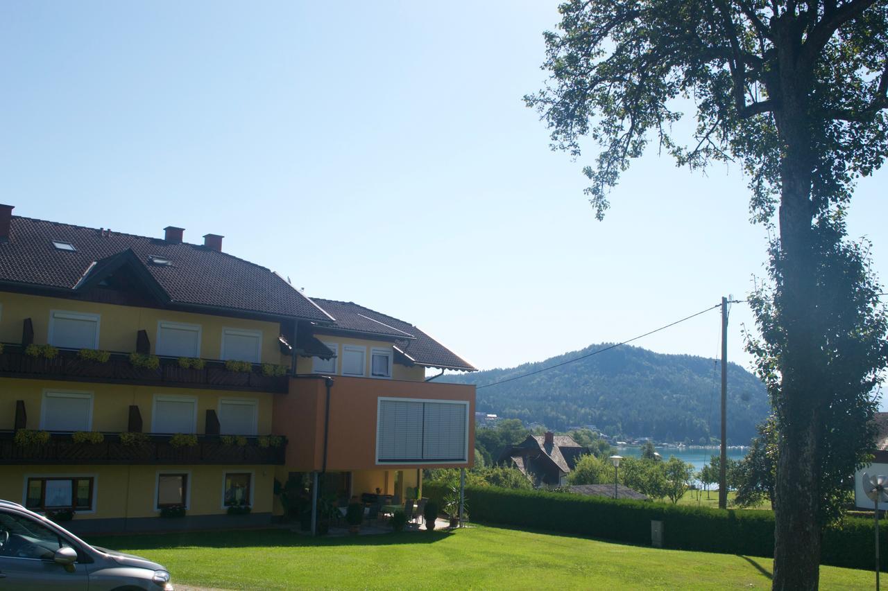 Pension Seerose Drobollach am Faakersee Luaran gambar
